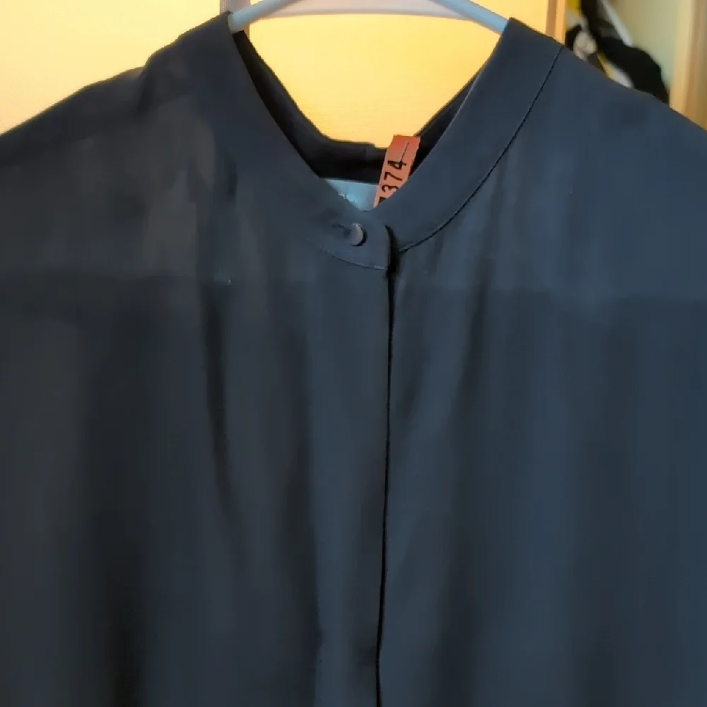 Vince Blue Blouse - Picture 4 of 8